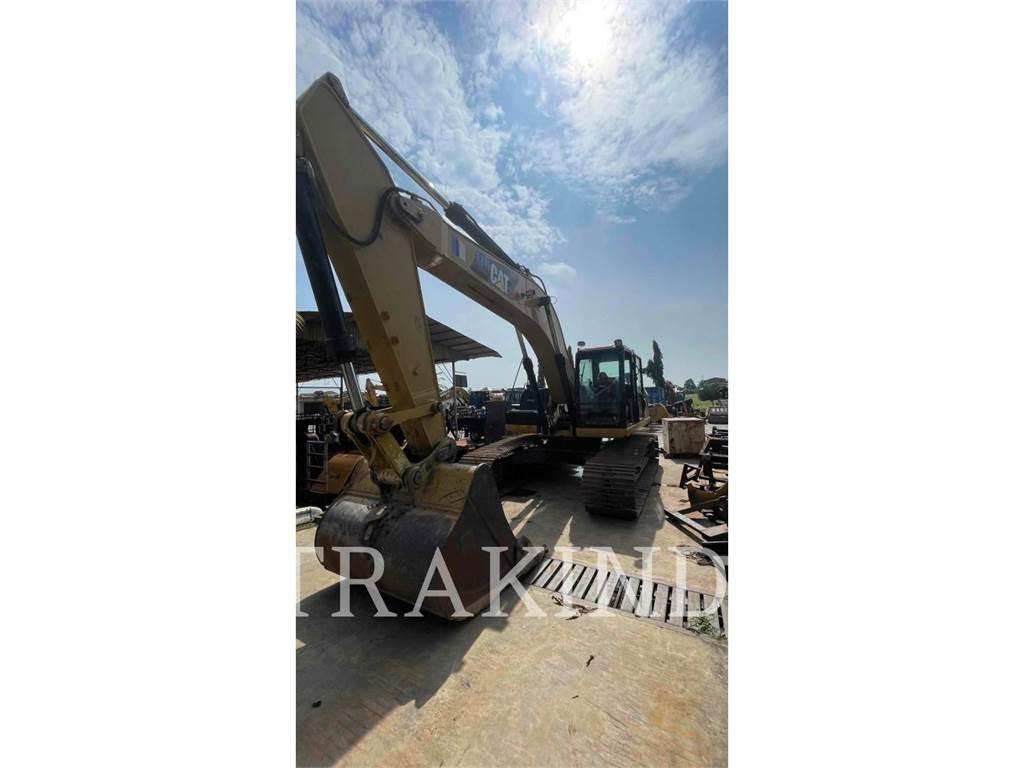 CAT 330D2L Escavatori cingolati