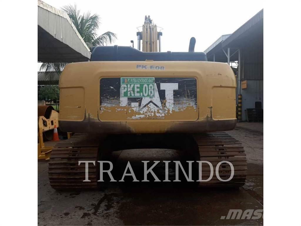CAT 330D2L Escavatori cingolati