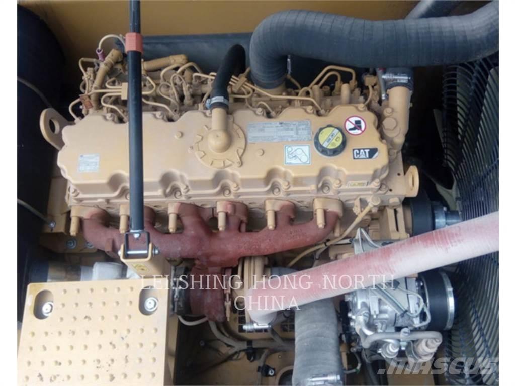 CAT 330D2L Escavatori cingolati