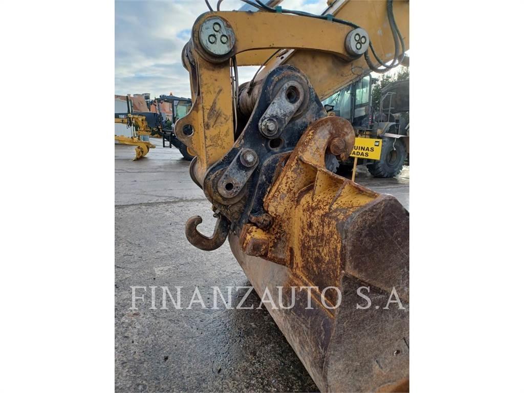 CAT 330DLME Escavatori cingolati