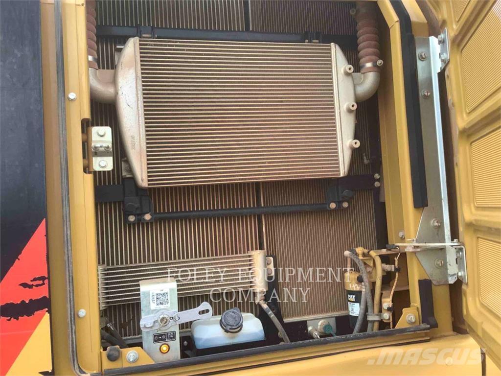 CAT 330FLLR Escavatori cingolati