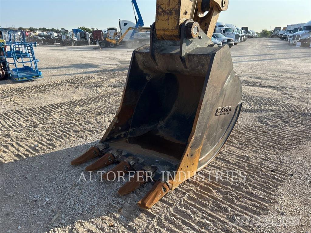 CAT 335F LCR Escavatori cingolati