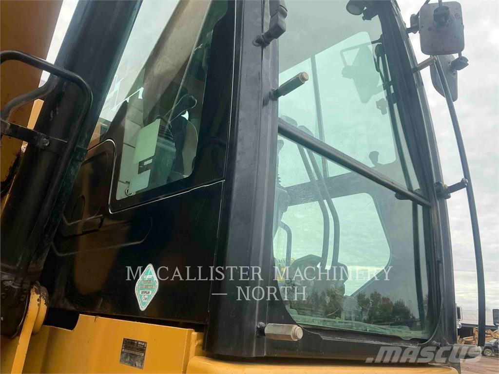 CAT 335FLCR Escavatori cingolati