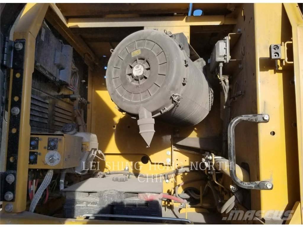 CAT 336D2 Escavatori cingolati