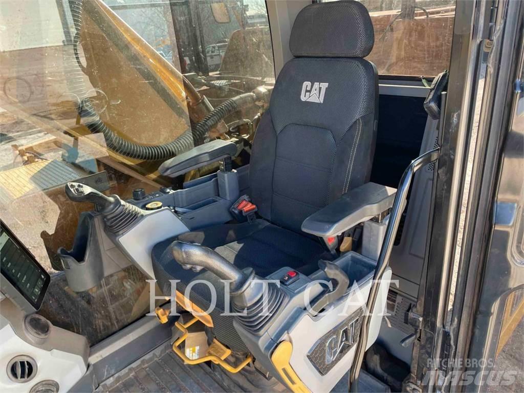 CAT 34008 Escavatori cingolati
