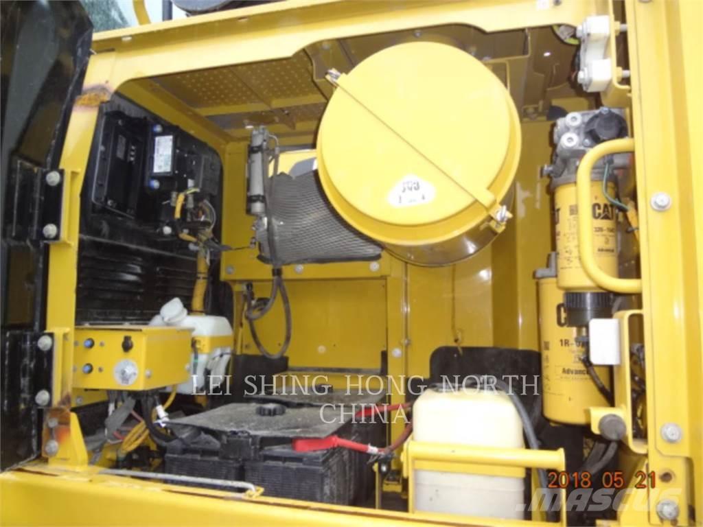 CAT 349D2 Escavatori cingolati