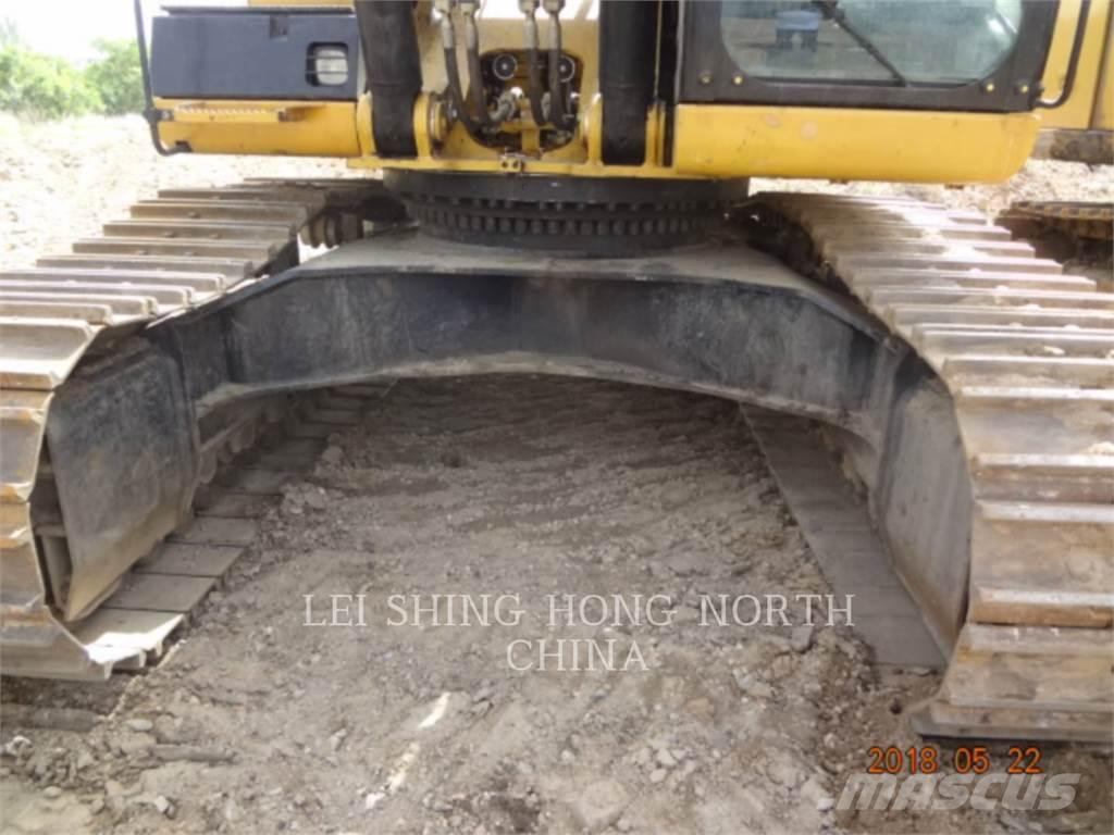 CAT 349D2 Escavatori cingolati