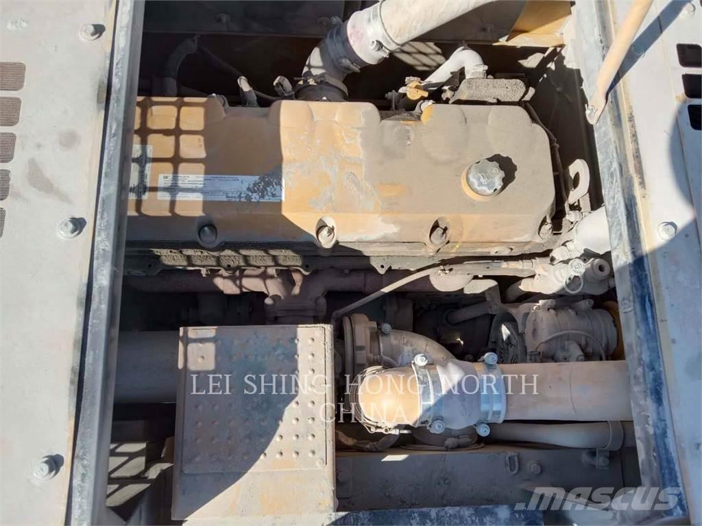 CAT 349D2 Escavatori cingolati