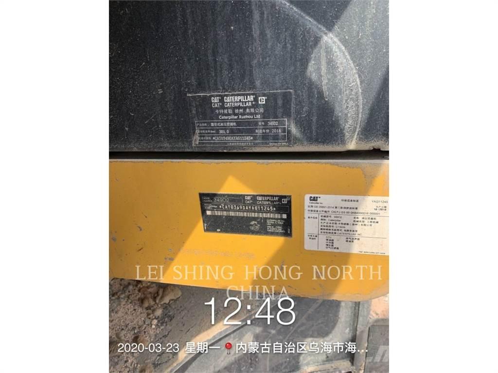 CAT 349D2 Escavatori cingolati