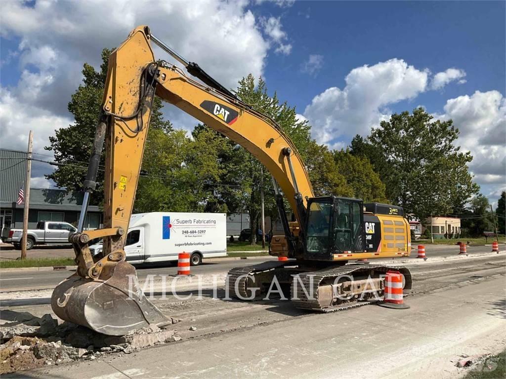 CAT 349FL + Escavatori cingolati