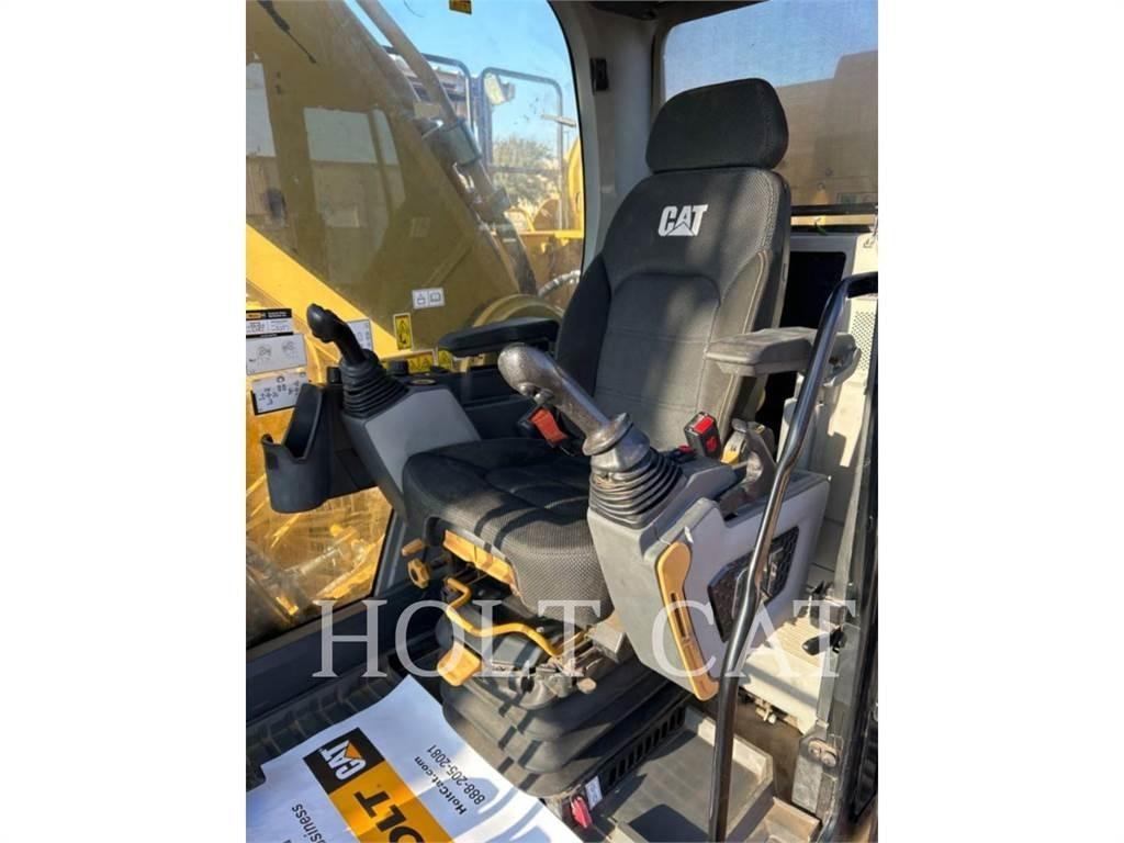 CAT 352 11 Escavatori cingolati