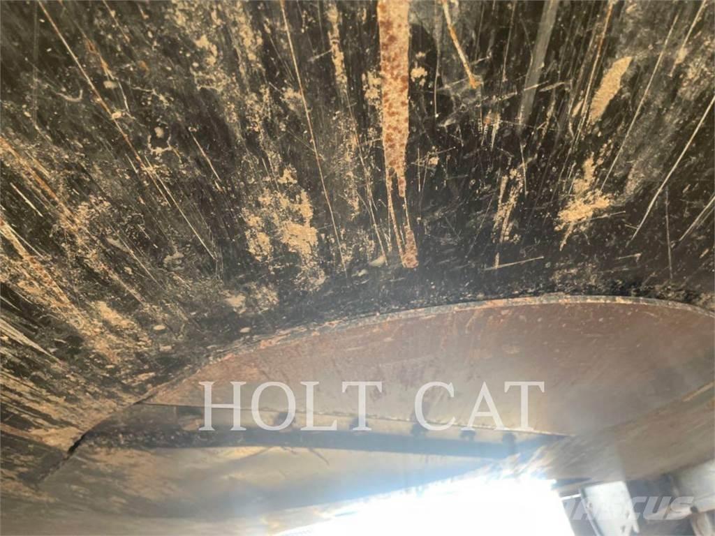 CAT 352 12 Escavatori cingolati