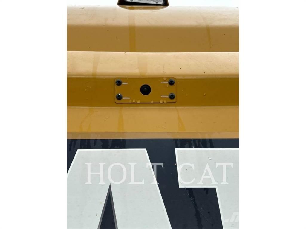 CAT 352 12 TC Escavatori cingolati