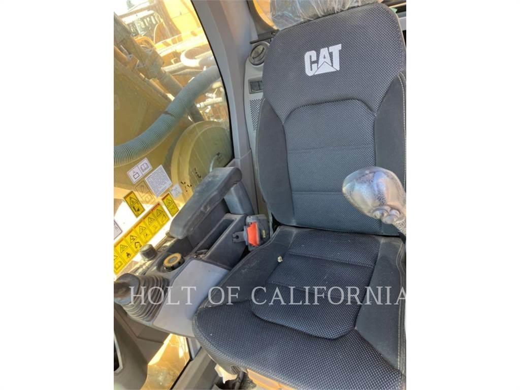 CAT 352FG Escavatori cingolati