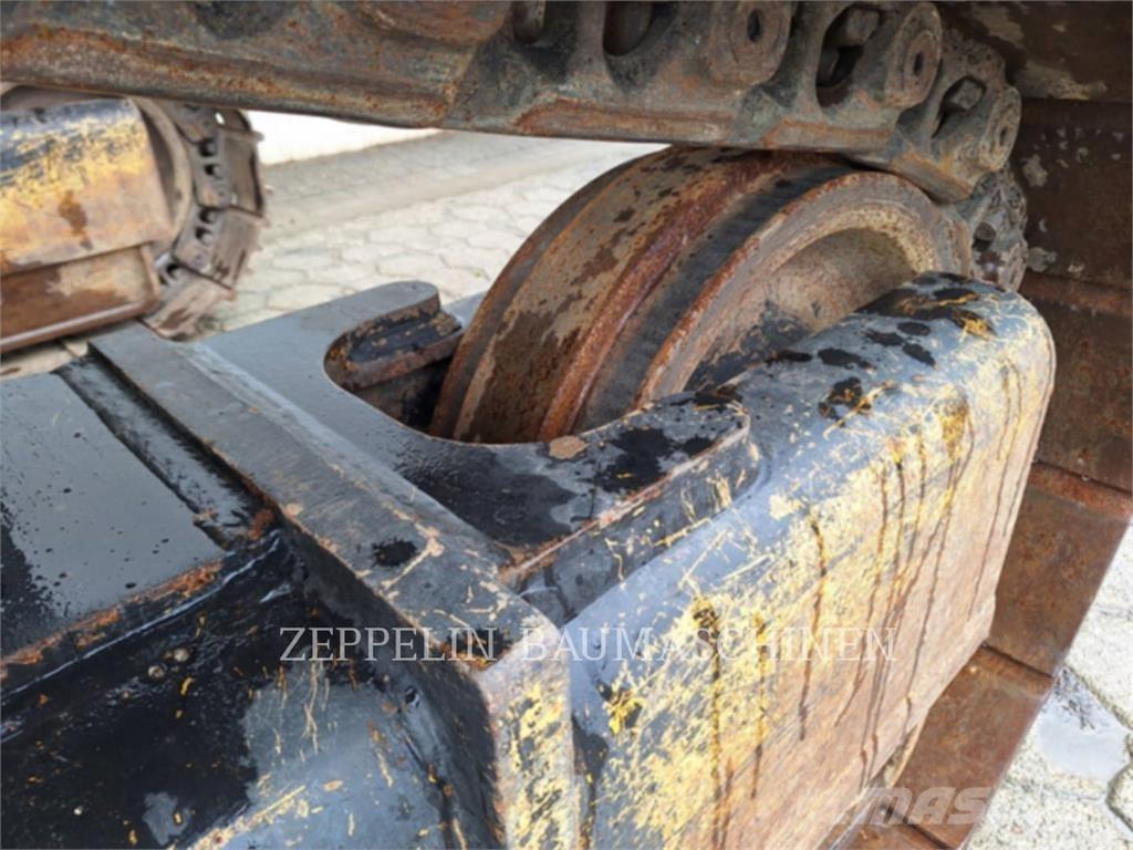 CAT 352FL Escavatori cingolati