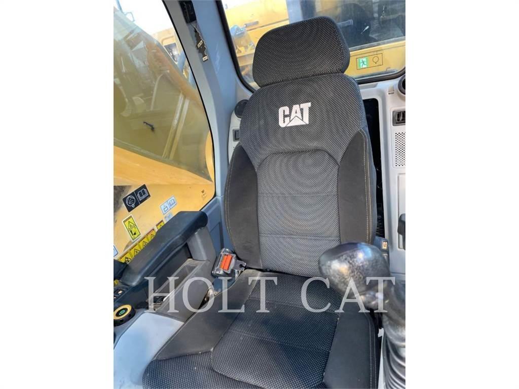 CAT 374 Escavatori cingolati