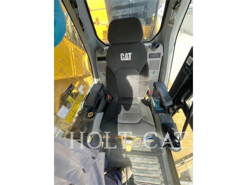 CAT 374 Escavatori cingolati