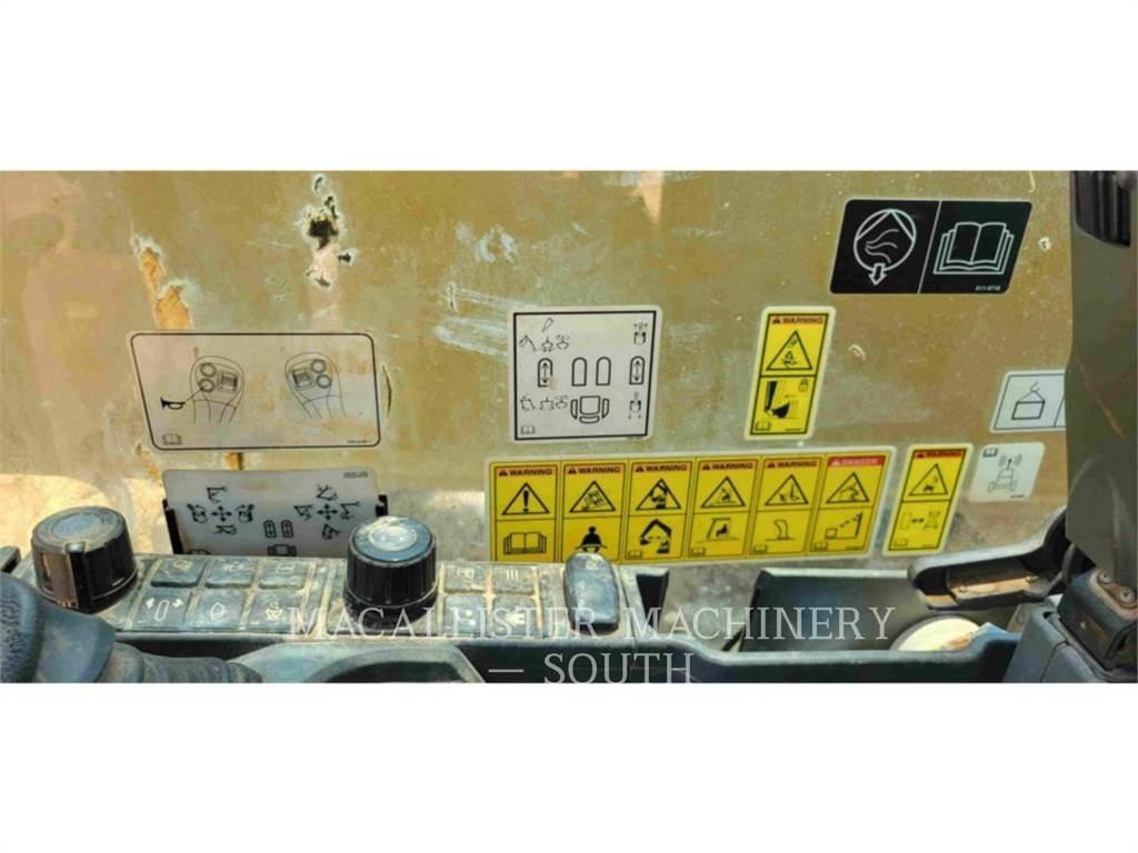 CAT 374 Escavatori cingolati