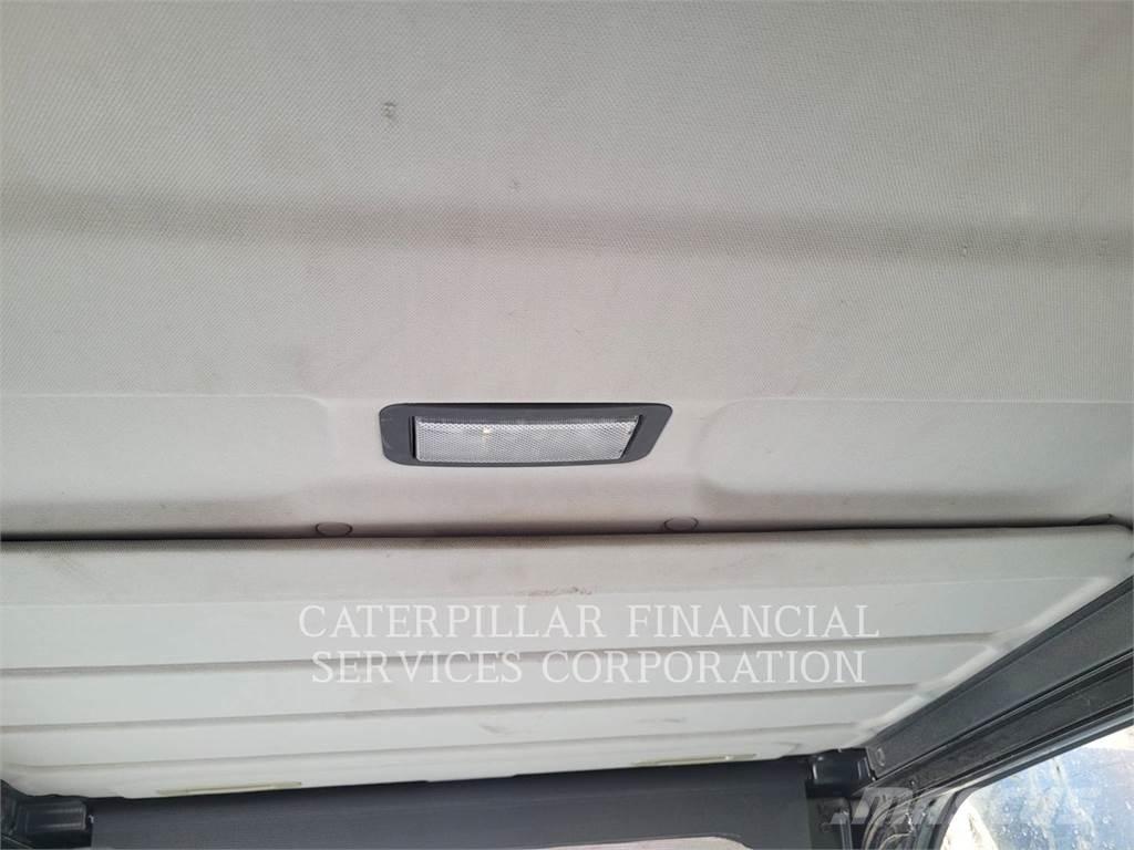 CAT 374-07 Escavatori cingolati