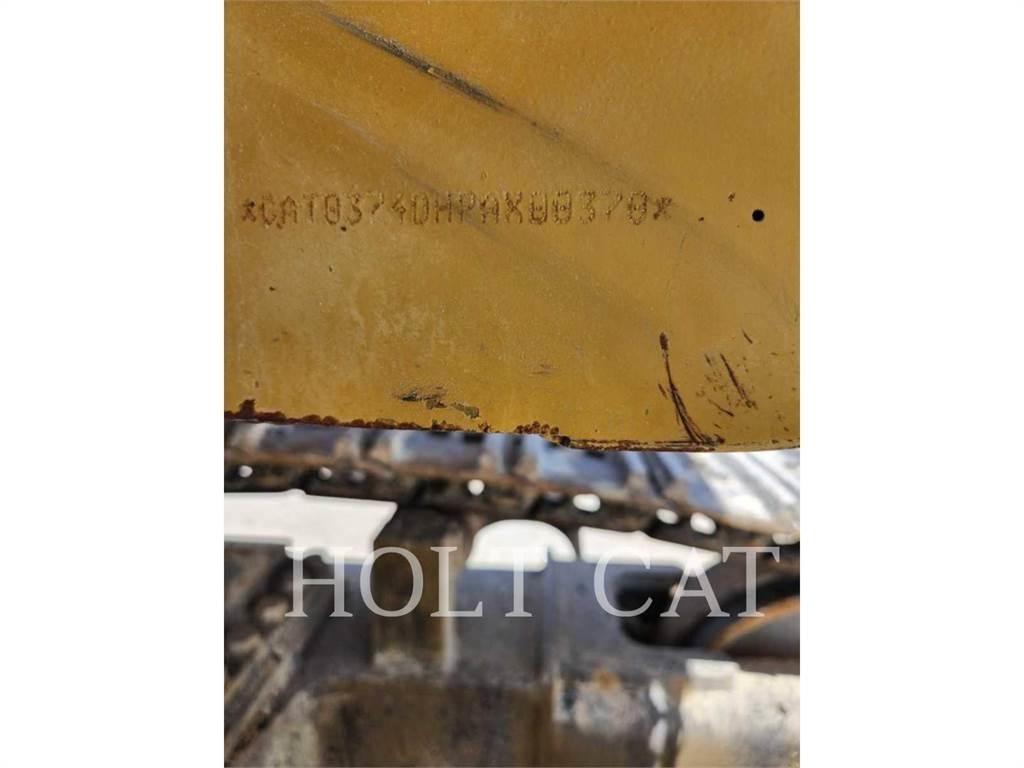 CAT 374DL Escavatori cingolati