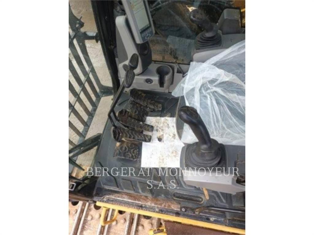 CAT 374F Escavatori cingolati