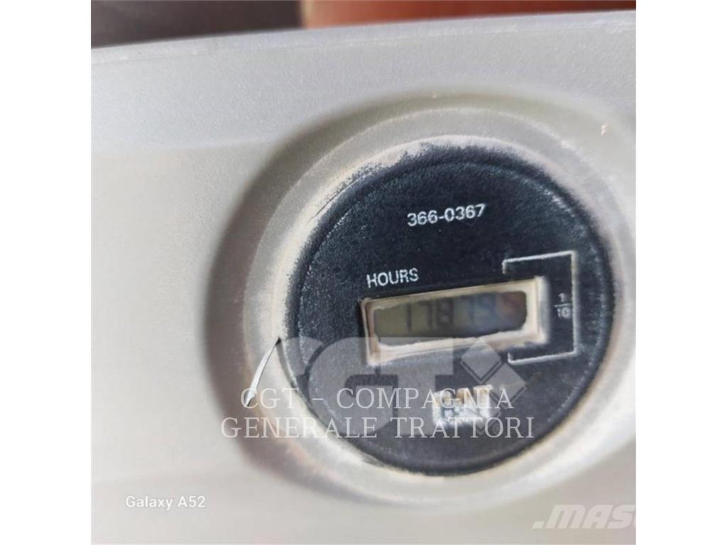 CAT 374F Escavatori cingolati