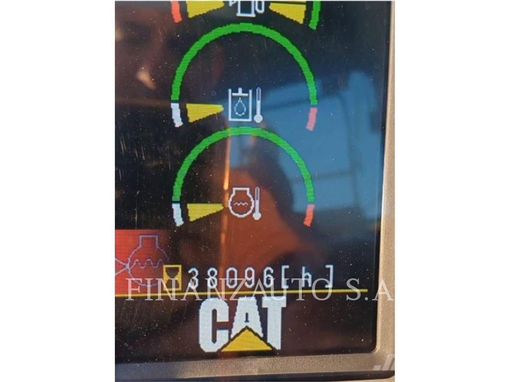 CAT 390DL Escavatori cingolati