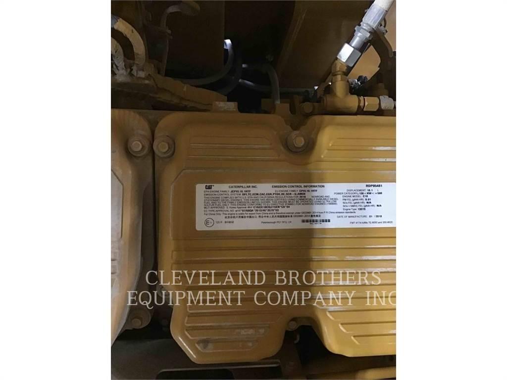 CAT 390FL Escavatori cingolati