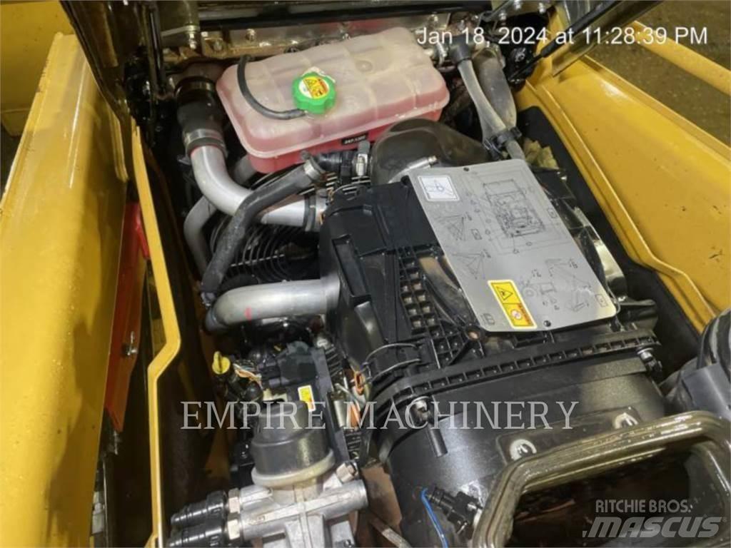 CAT 415F2 IL Pale gommate