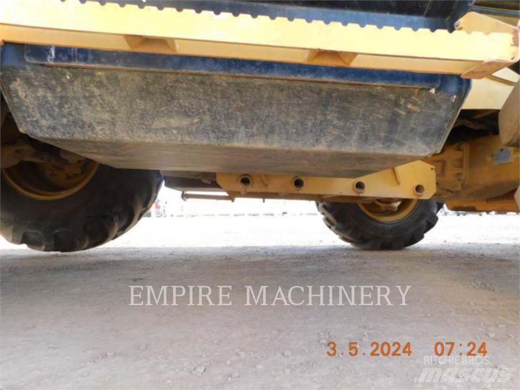 CAT 416F2 4EO Terne