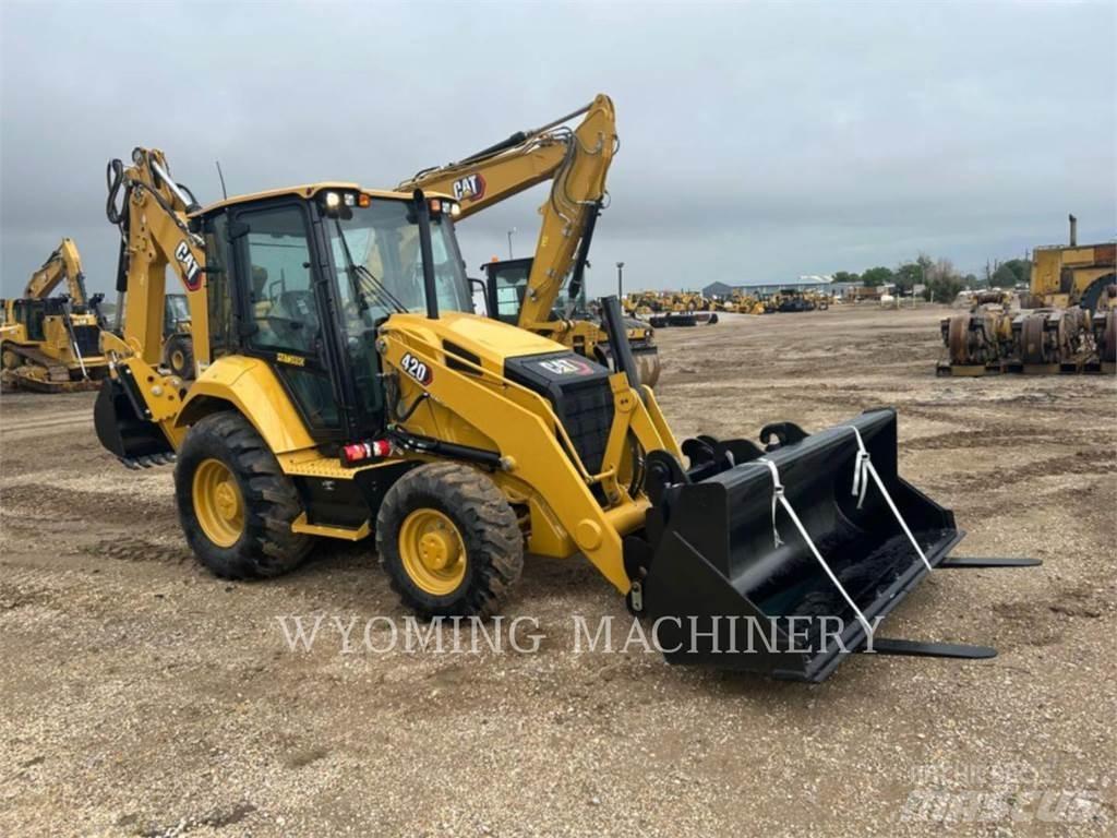 CAT 420 Terne