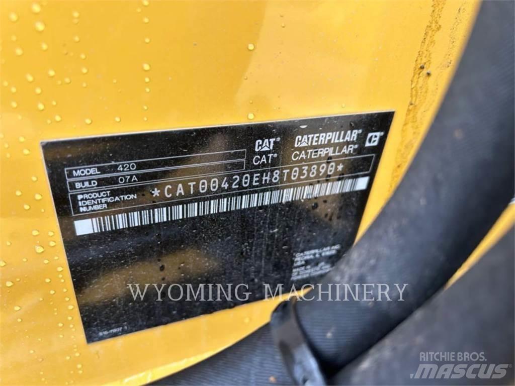 CAT 420 Terne