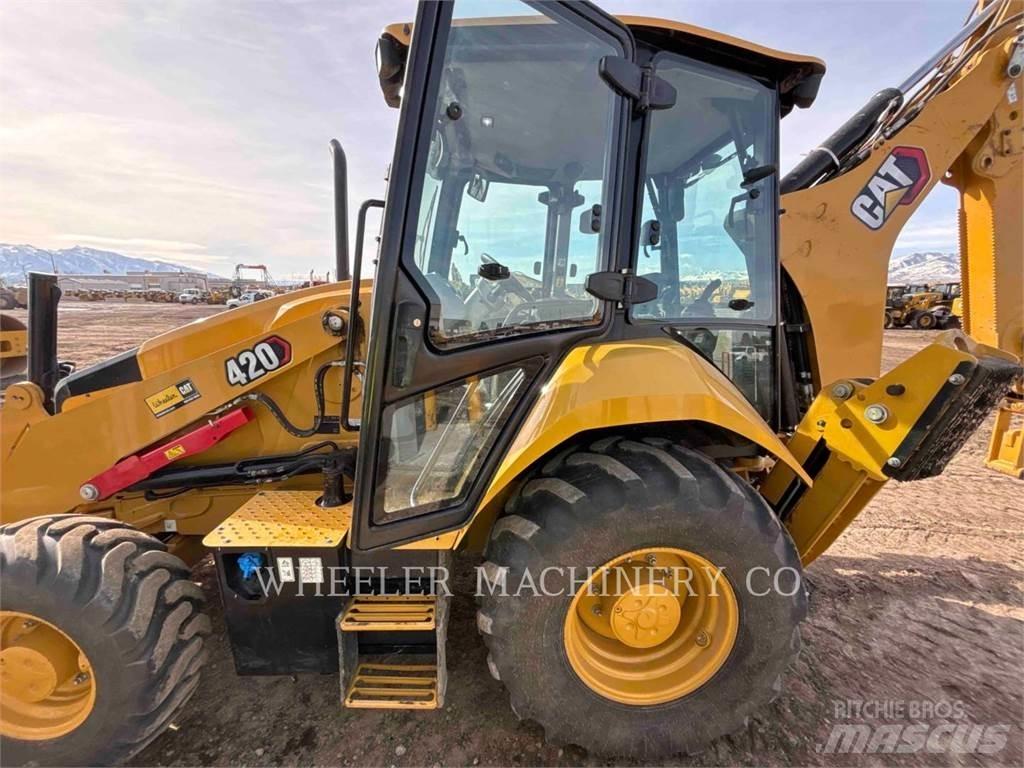 CAT 420 Terne