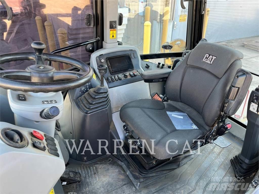 CAT 420 AE4 Terne
