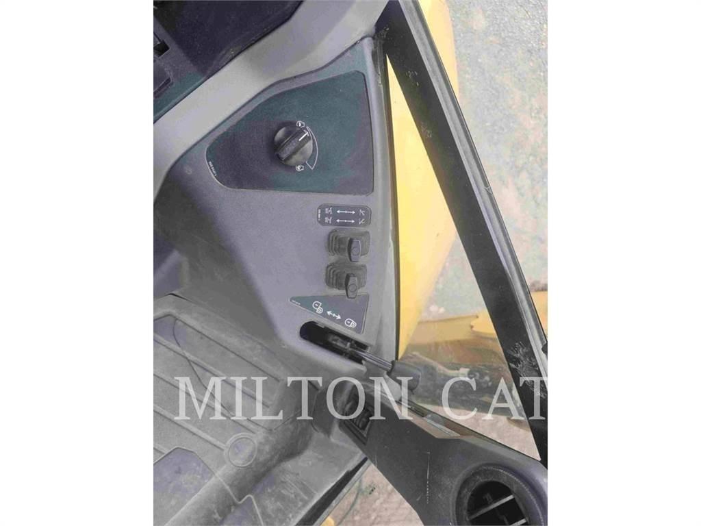 CAT 420 XE Terne