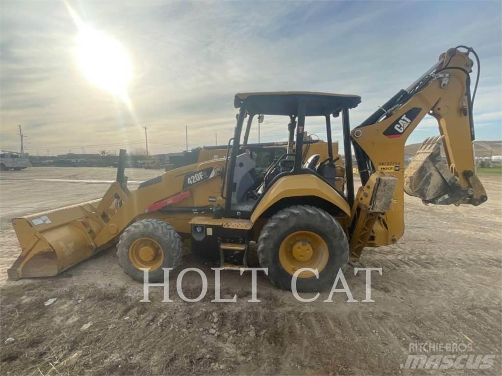 CAT 420F Terne
