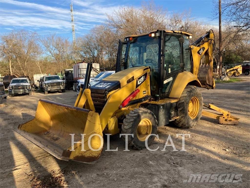 CAT 420F Terne