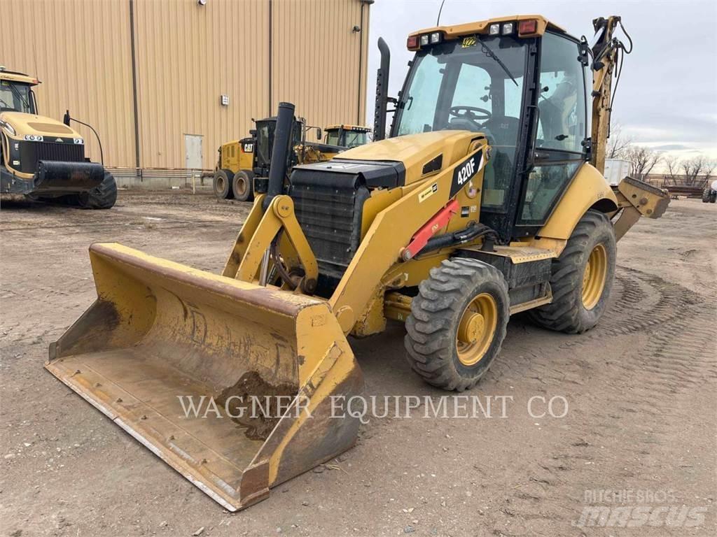 CAT 420F 4WDE Terne