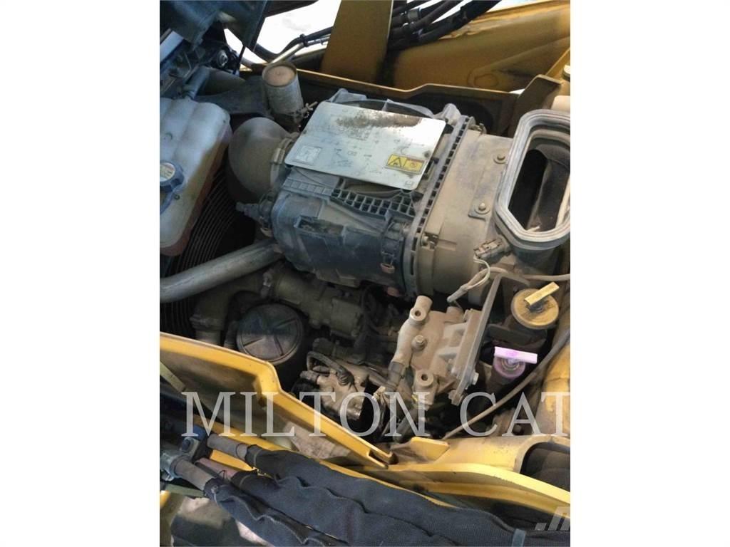 CAT 420F IT Terne