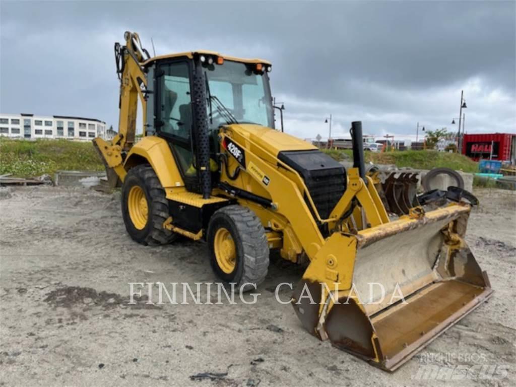 CAT 420F2 Terne