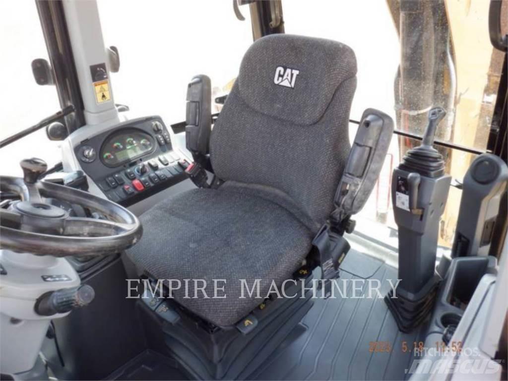 CAT 420F2 4ECP Terne