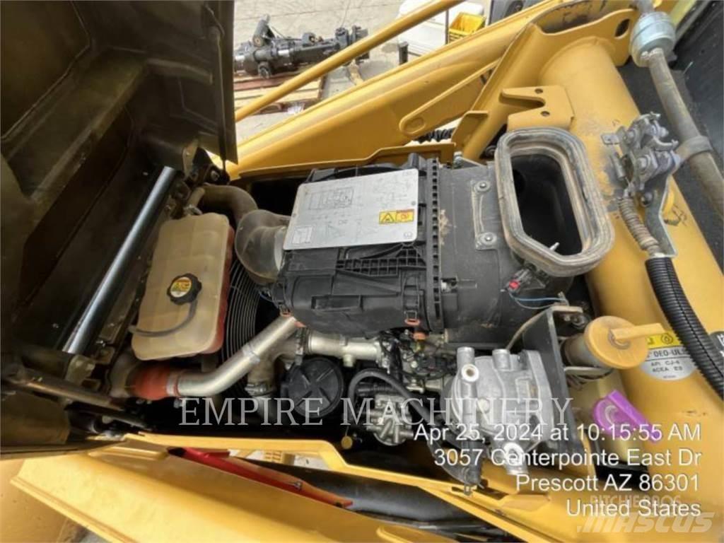 CAT 420F2 4EO Terne