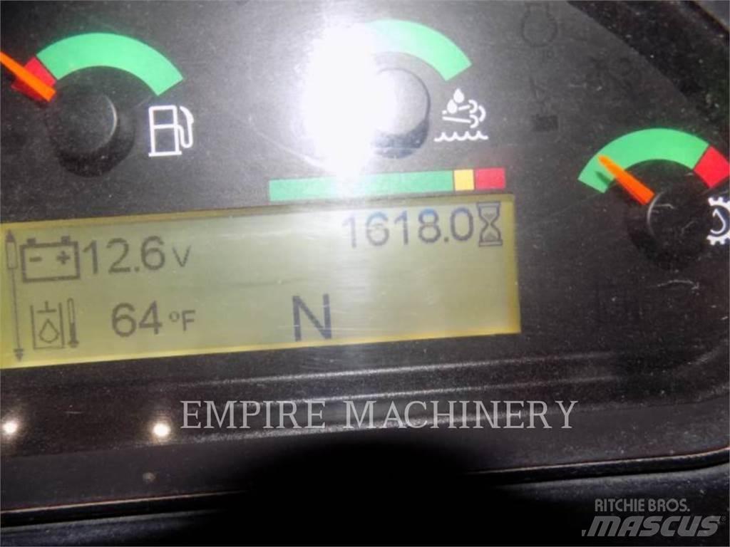 CAT 420F2 4EO Terne