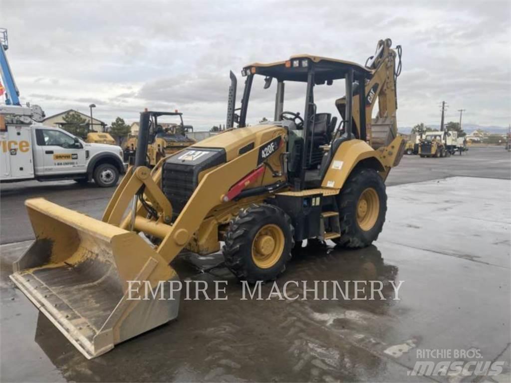 CAT 420F2 4EO Terne