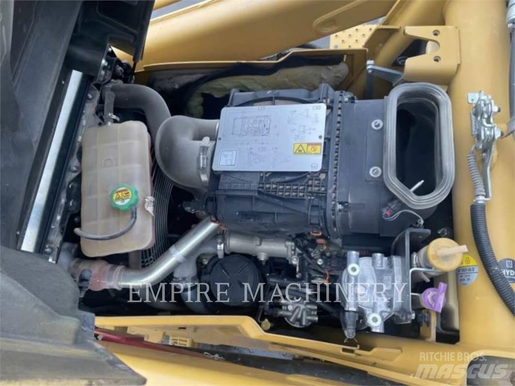 CAT 420F2 4EO Terne