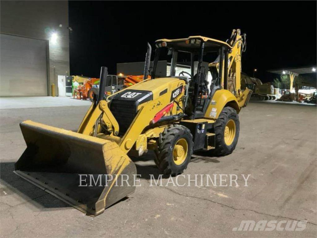CAT 420F2 4EO Terne