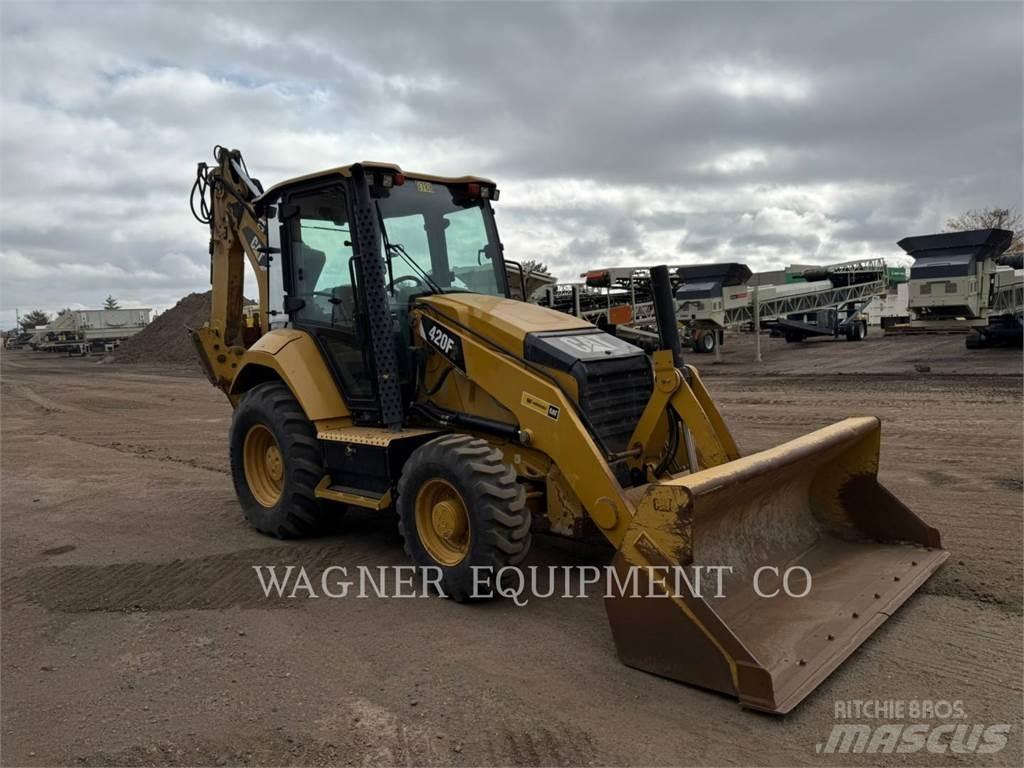 CAT 420F2 4WDE Terne