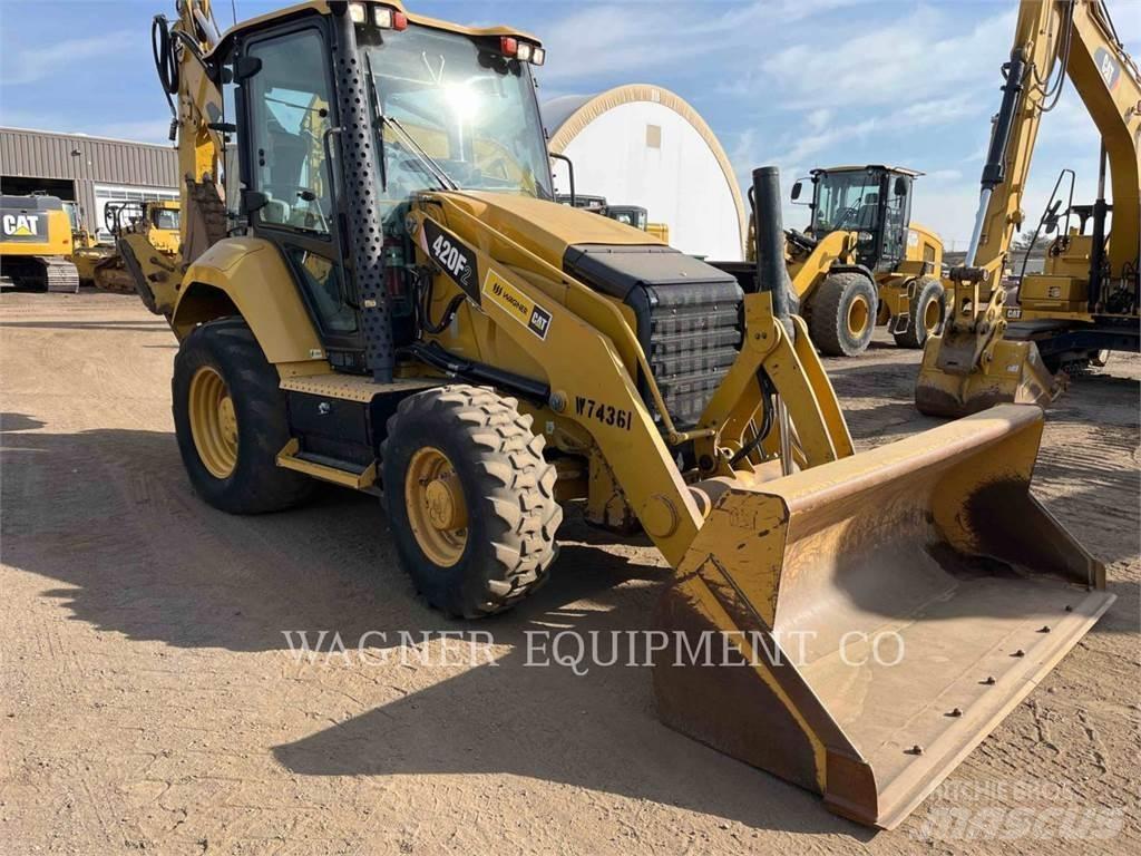 CAT 420F2 4WDE Terne