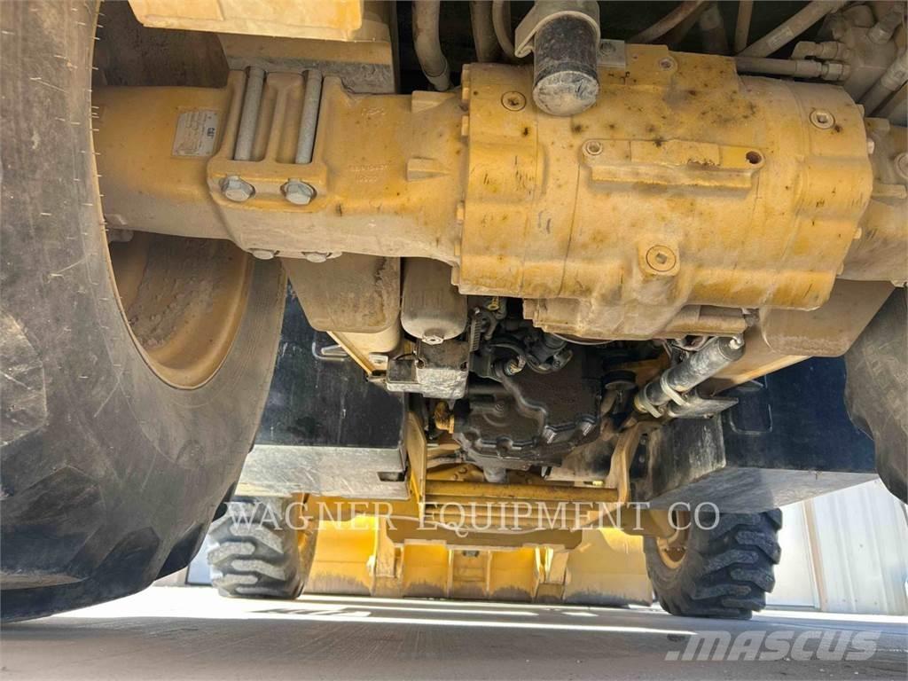 CAT 420F2 4WDE Terne