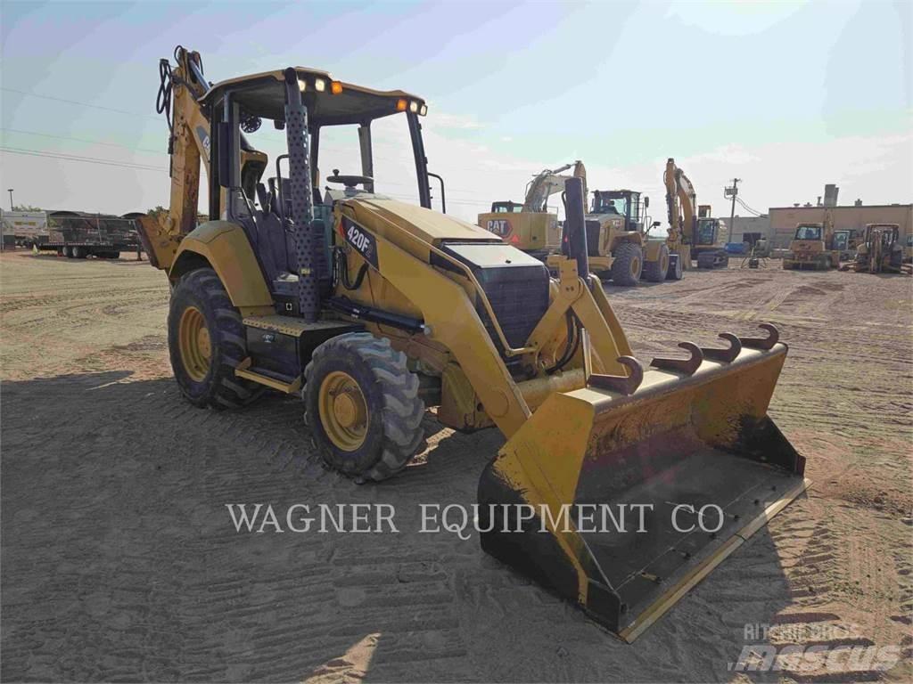 CAT 420F2 4WDE Terne